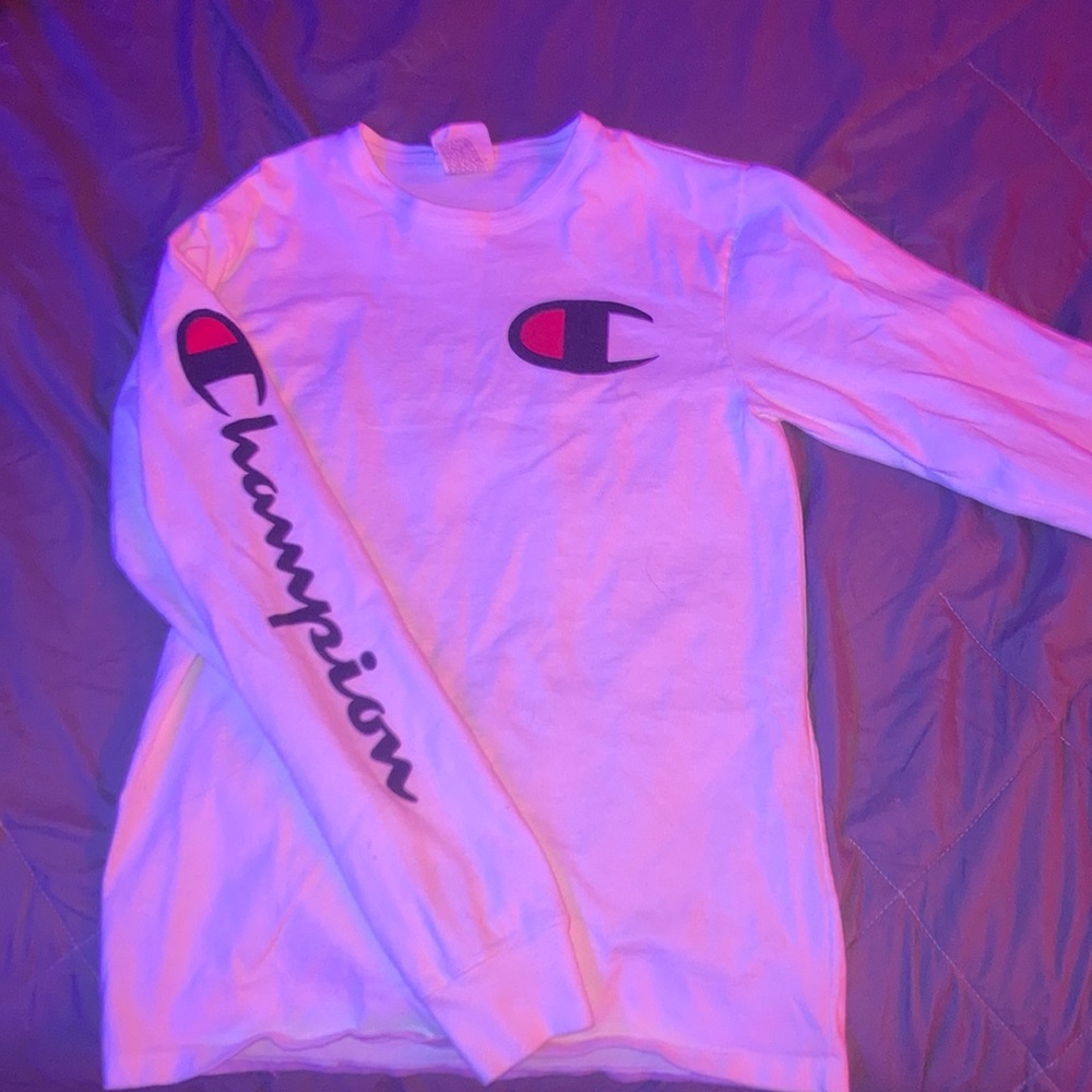 white long sleeve champion long sleeve